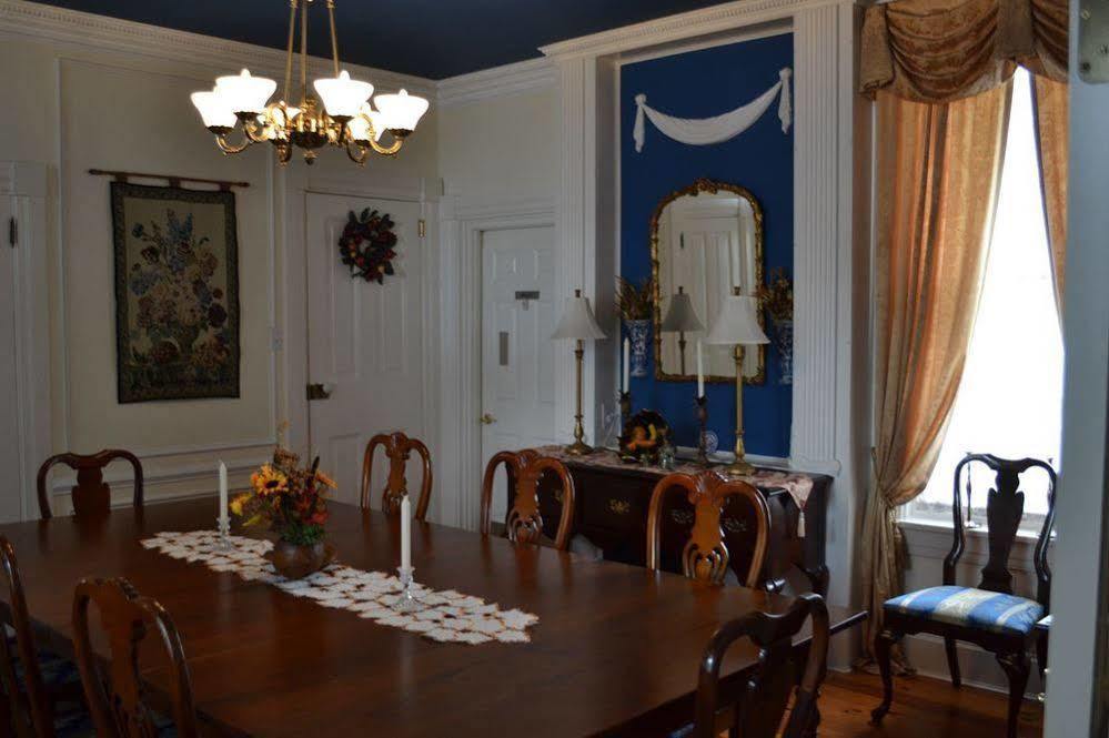 Ej Bowman House Bed & Breakfast Lititz Esterno foto